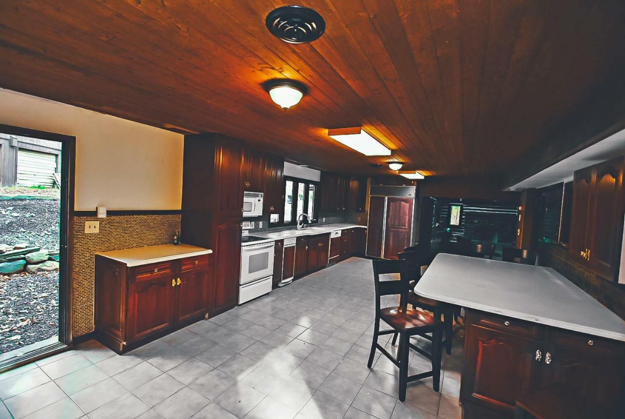 Bushkill Lodge Home East Stroudsburg Exteriör bild