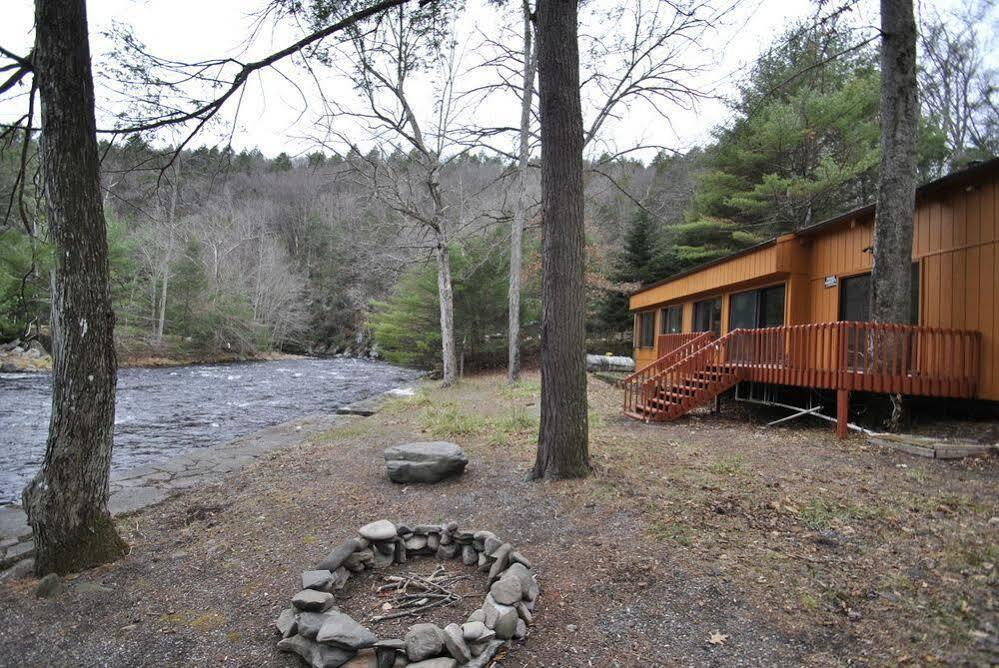 Bushkill Lodge Home East Stroudsburg Exteriör bild